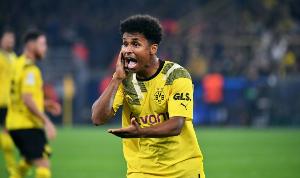 买盲盒开到非法武器？图片报：阿德耶米被罚款2个月薪资约45万欧