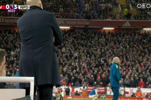 利物浦主场0-3落后！记者：红军球迷已经开始退场，他们受够了！