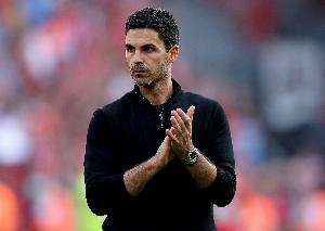 压制！前22分钟阿森纳在对方半场61脚传球，进攻三区39脚传球